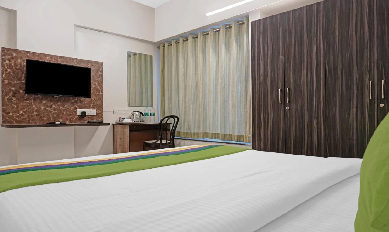 Treebo Diamond Residency - Ddpk Inn Пюн Екстериор снимка