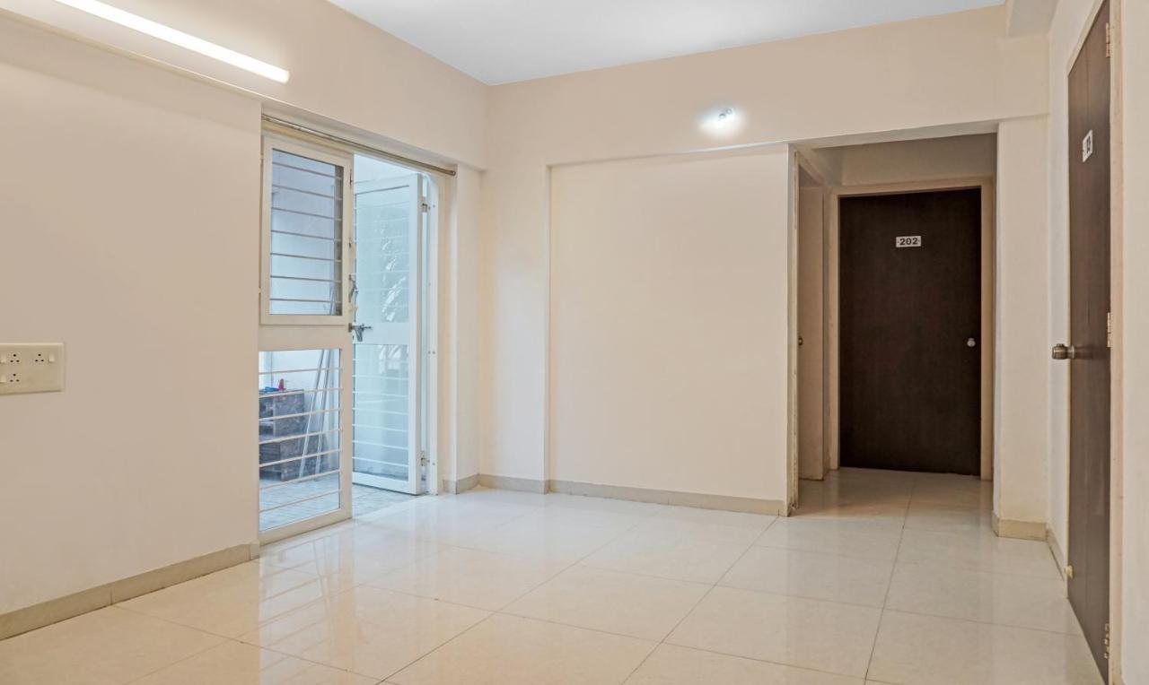 Treebo Diamond Residency - Ddpk Inn Пюн Екстериор снимка