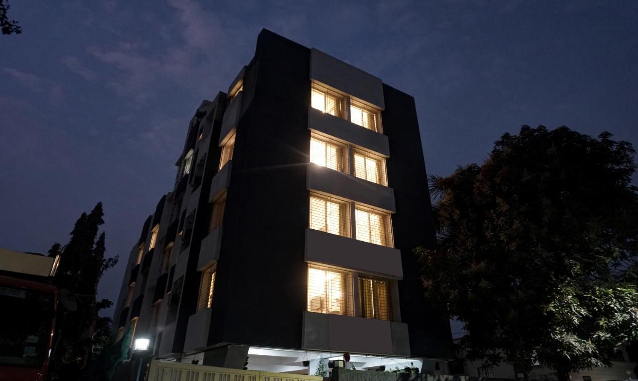 Treebo Diamond Residency - Ddpk Inn Пюн Екстериор снимка